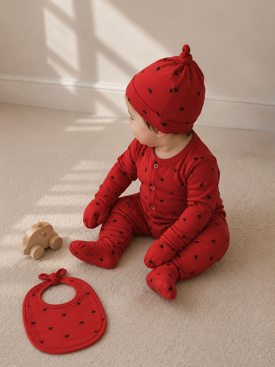 Black Hearts 5-Piece Pajama Set